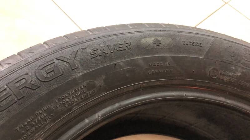 Tyre 205/60R 16 1