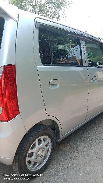 Suzuki Wagon R 2022 9