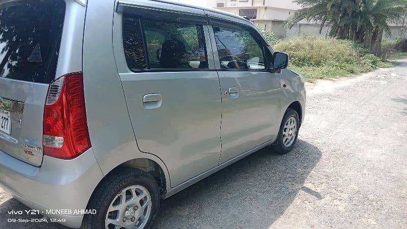 Suzuki Wagon R 2022 10