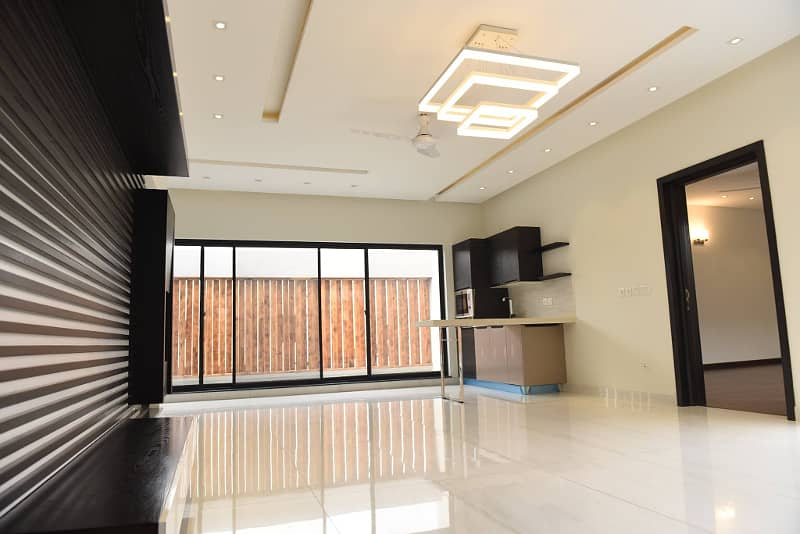 1 Kanal Slightly Used Unique Modern Design House For Sale At Prime Location In DHA Lahore 2