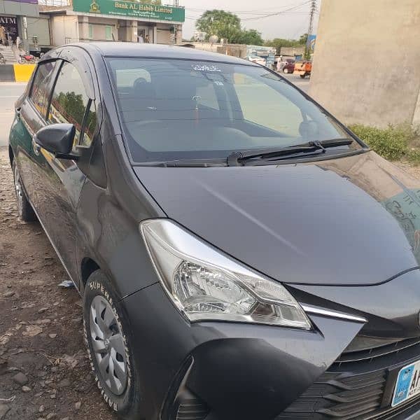 Toyota Vitz 2022 5