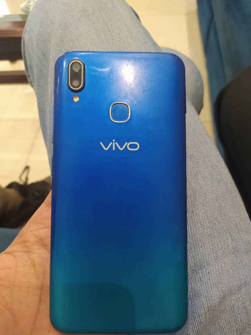 vivo 1811 3