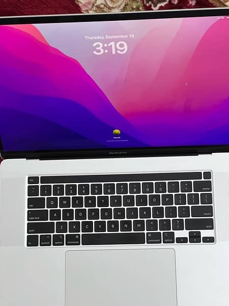 Apple MacBook pro 2019 16 inch 32/512 5