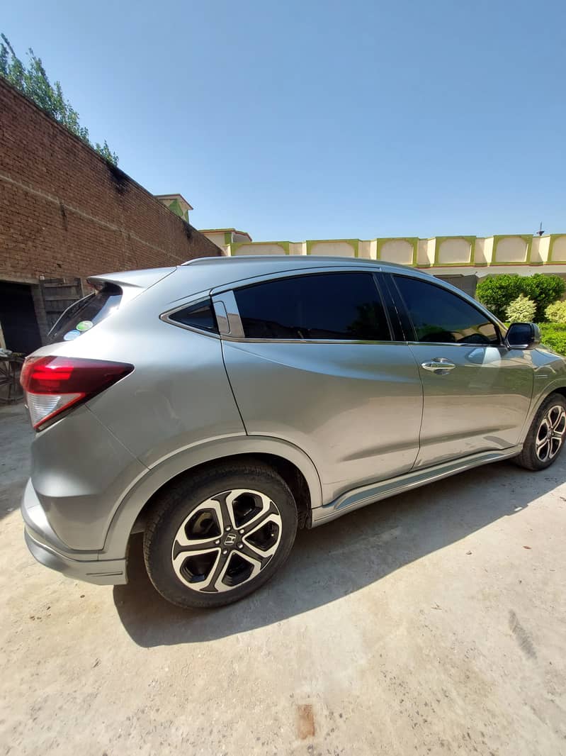 Honda Vezel 2015 4