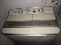 Washing machine with dryer 0