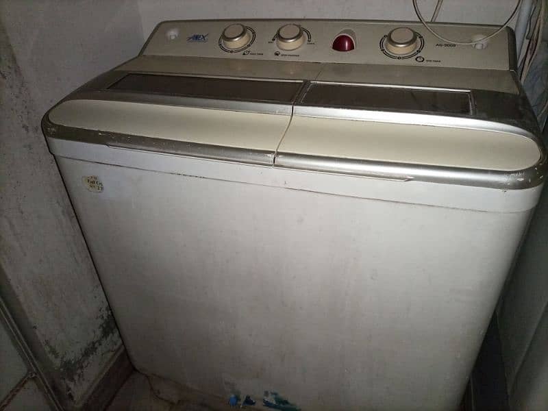 Washing machine with dryer 3