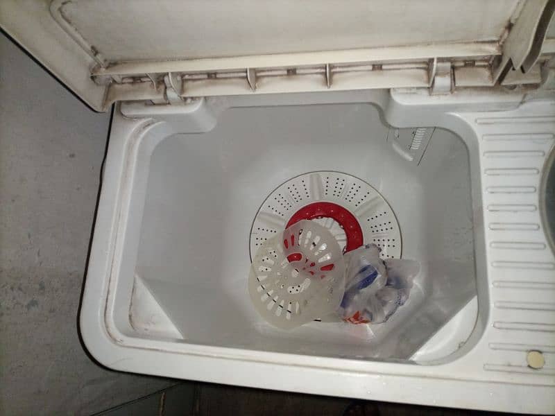 Washing machine with dryer 5