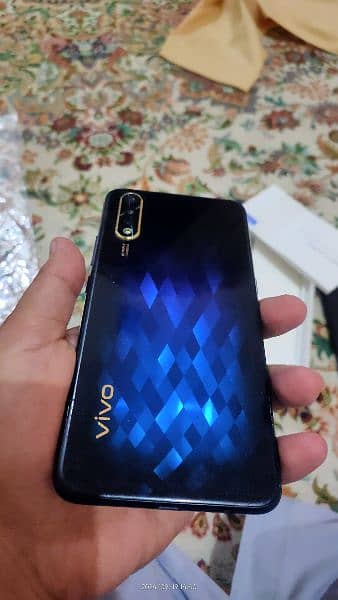 vivo s1 128 gb 5