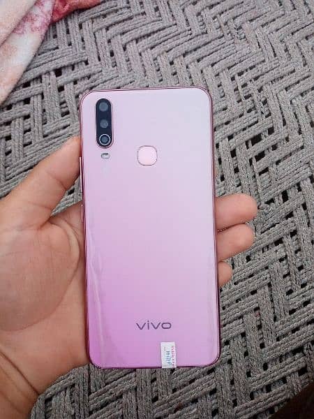 vivo y17 4,128 7