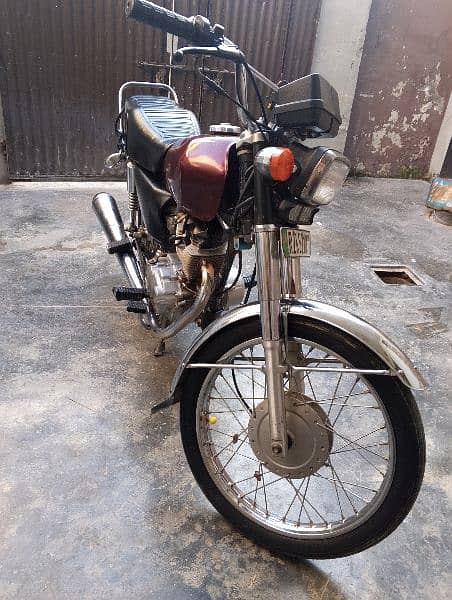 Honda 125 lush condition 3