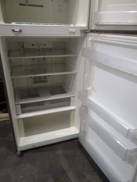 LG refrigerator 3