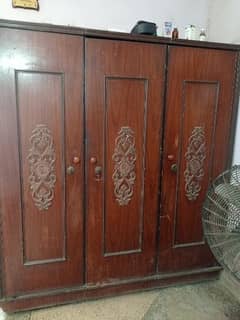 3 door cupboard