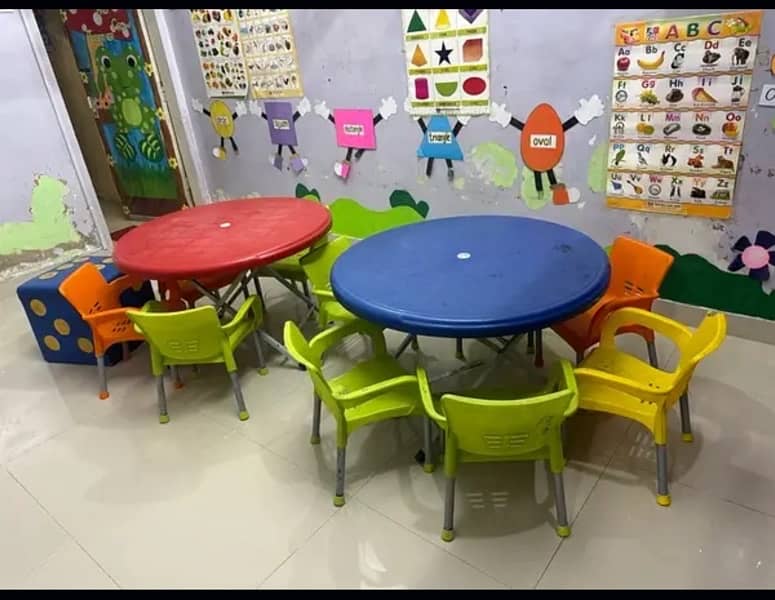 table with chairs 2