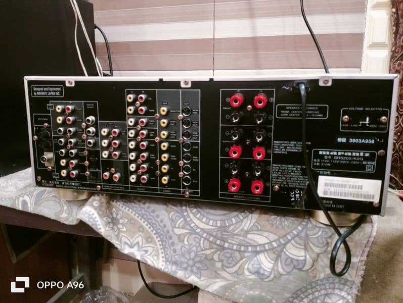 MARANTZ Amplifier 9