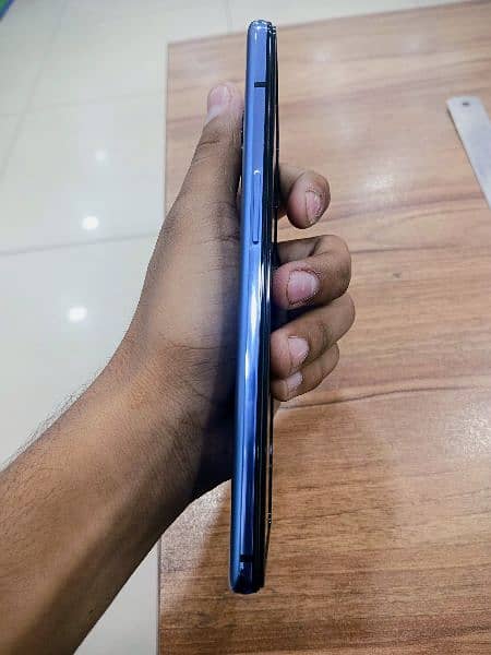 ONE PLUS 7T DUAL SIM APPROVED 3