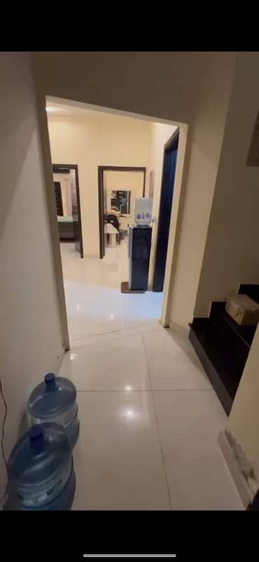 8.25 marla corner house for sale in paragon city lahore 10