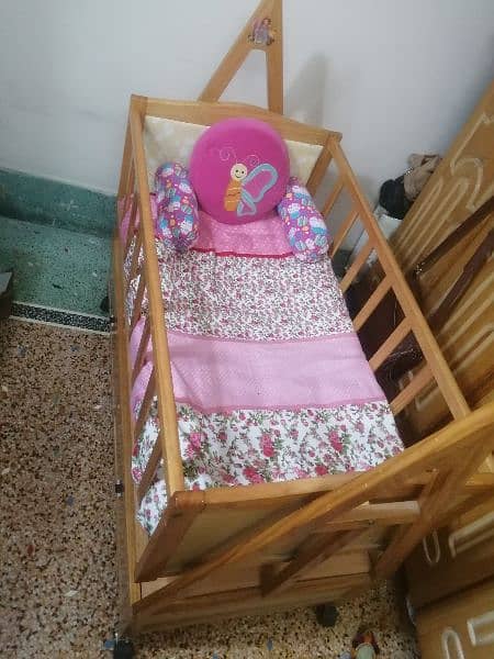 baby cot 2