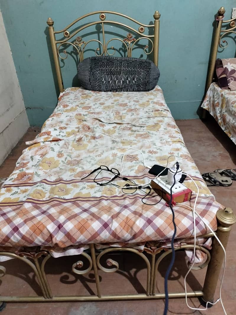 Iron Single Bed Set with Mattress 0