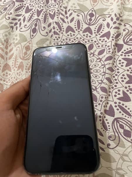 iphone 11 pro 256gb Factory unlocked non pta 3