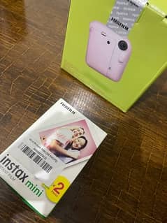 instax