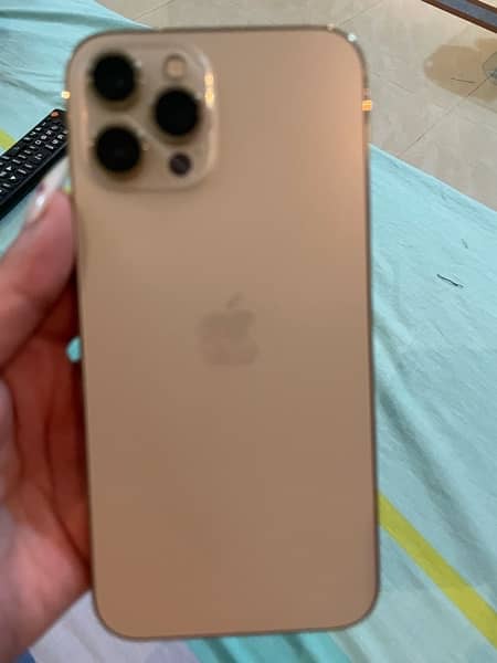 Iphone 12 pro max Gold (non pta) 128gb Good condition (negotiable) 5