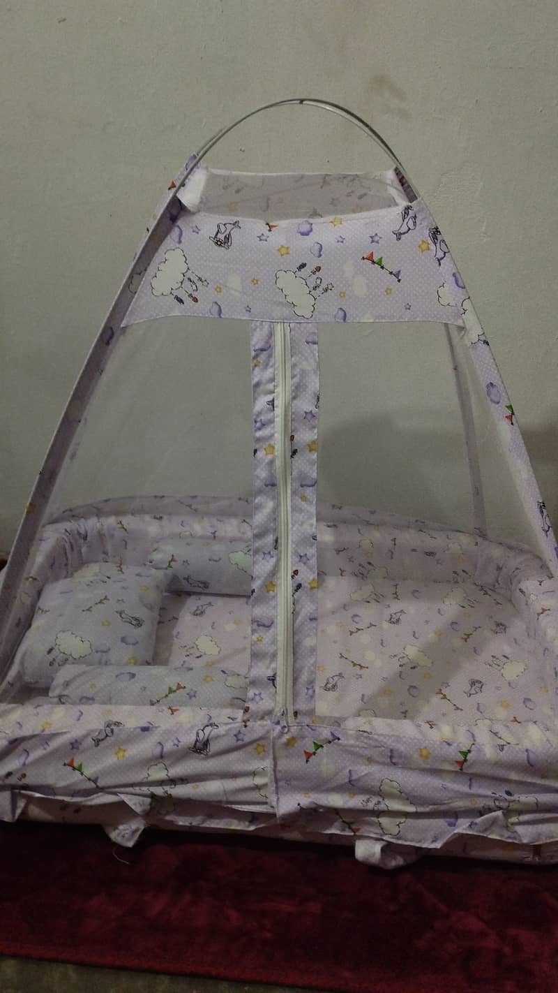 Baby cot/bistar/bed 0