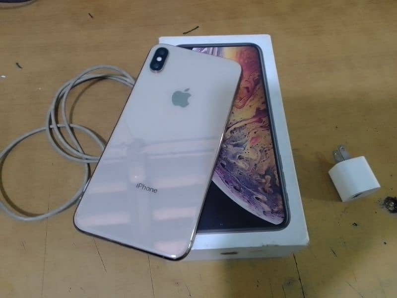 i phone xs max 0