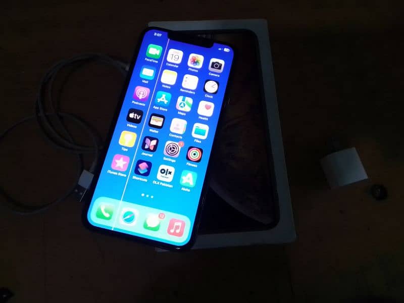 i phone xs max 1