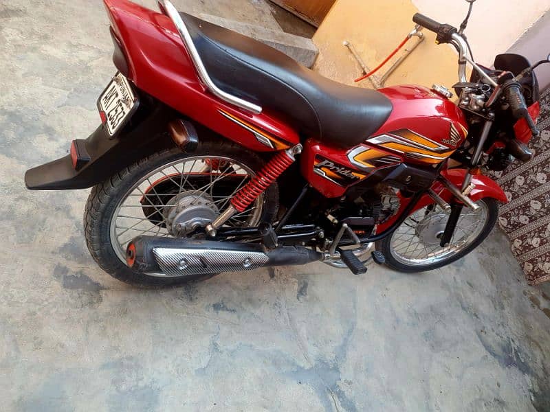 Honda prider 100cc 4