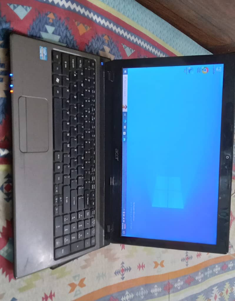 Acer Laptop 64GB 1