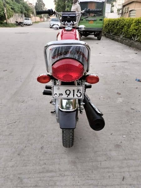 Honda CG125 model 2023 Islamabad number 03055228242 4