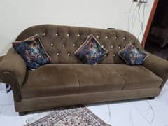 5 seater lush condition home used Sofa Set 0