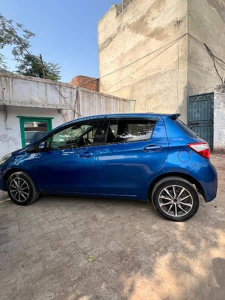 Toyota Vitz 2017 3