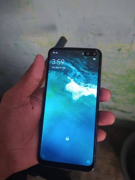 vivo v19    8 & 128 gb 2