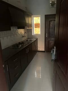 4 Marla Upper Portion Available For Rent in G13