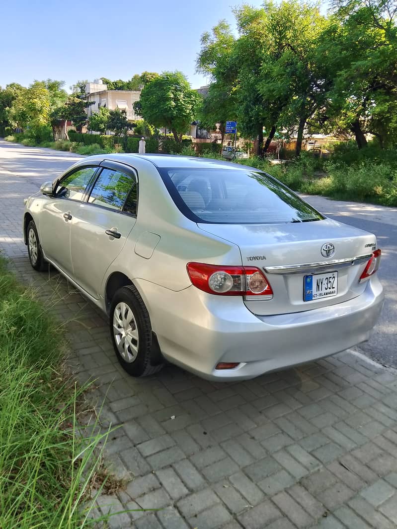 Toyota Corolla GLI 2009 Manual 4