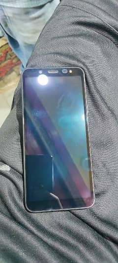 Samsung J6 3,32gb 0