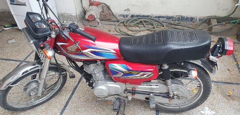 Honda 125 2022 model September 2022 Invoice. . 6