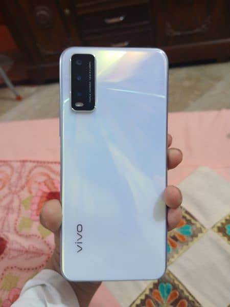 vivo y20 good condition 7