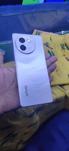 Vivo 30 e 5G  16/256 No Use Full Warnty 1 Day Use Full BOX 1