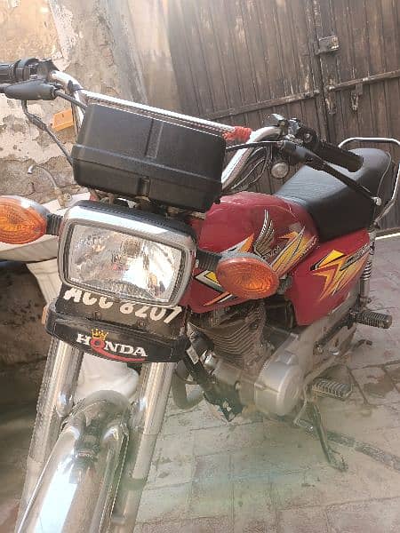 Honda 125 2021 model sale urgent 11