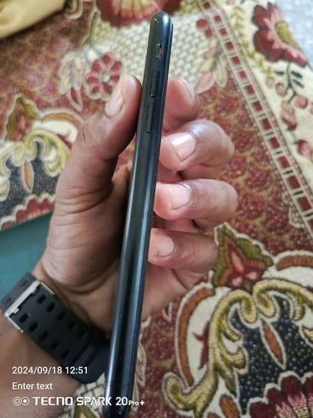 Iphone xr brand new condition 2