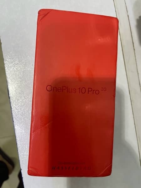 one plus  10 pro   12/256 2