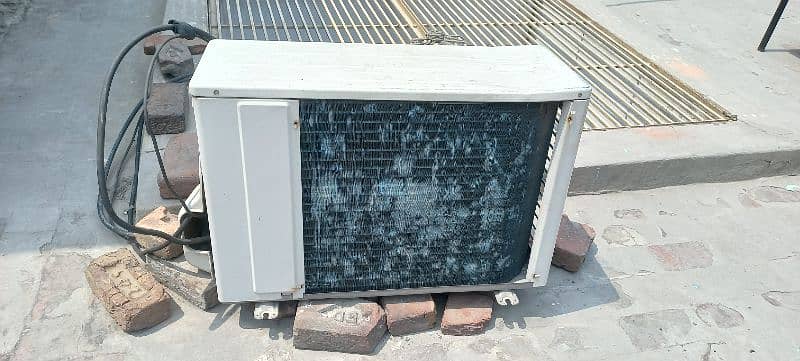 Non-invertor AC with good condition 2