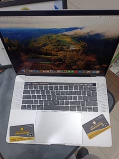 LIKE NEW MACBOOK PRO 2019 15 INCH TOUCHBAR I9 8 CORE 16GB 512GB 43 CYC