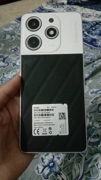 Tecno spark 10 pro 0