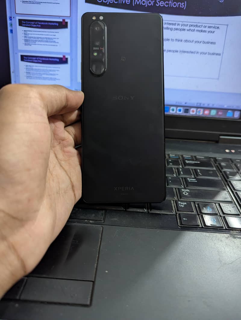 Sony Xperia 1 mark III 3 1