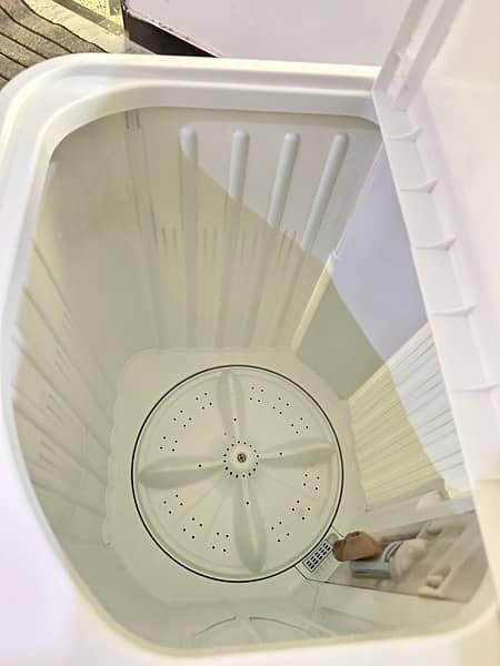 Haier 7.5 KG Washing Machine Condition 9.5/10 4