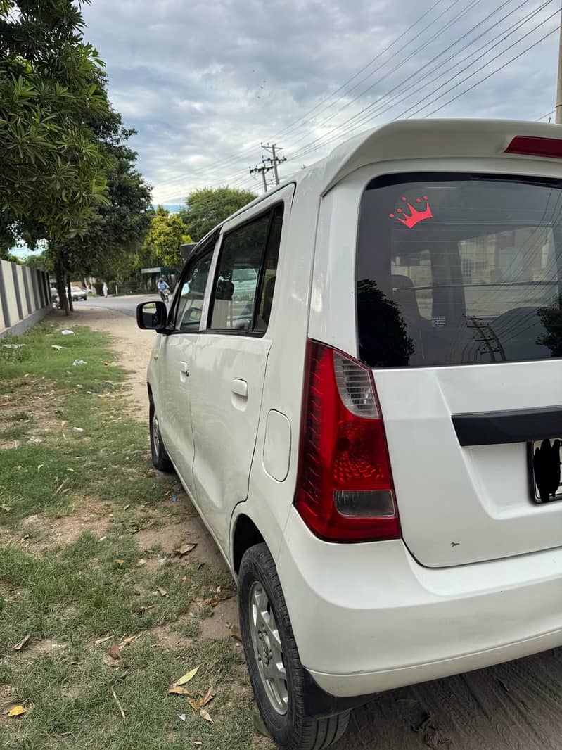 Suzuki Wagon R 2019/2020 4