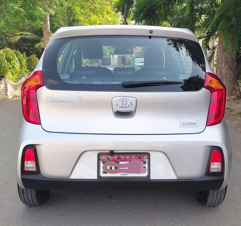 KIA Picanto 1.0 AT 2022 Model Excellent Condition 3